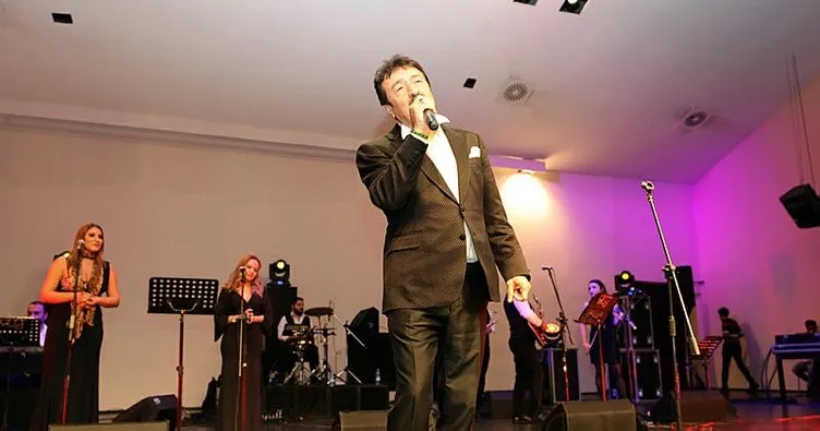 Afyonkarahisar’da Ahmet Selçuk İlkan konseri