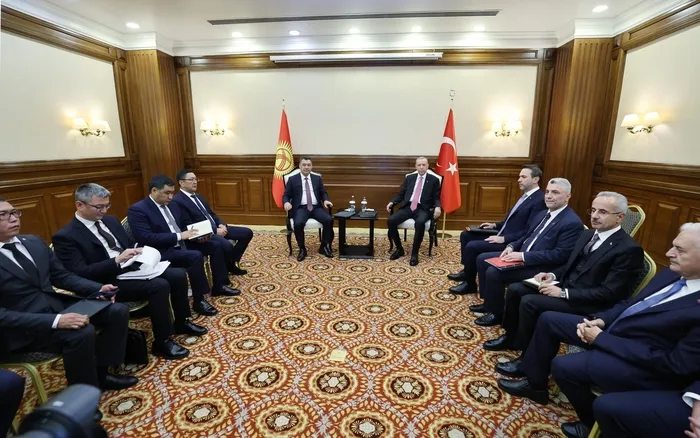 Başkan Erdoğan'dan peş peşe kritik temaslar