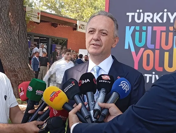 kahramanmarasta-kultur-yolu-festivali-basladi-9-gunde-208-etkinlik-1789210968979.jpeg