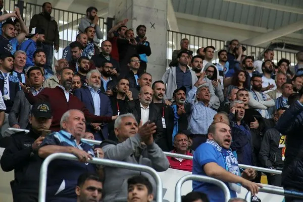 Adana Demirspor'da play-off sevinci ağlattı