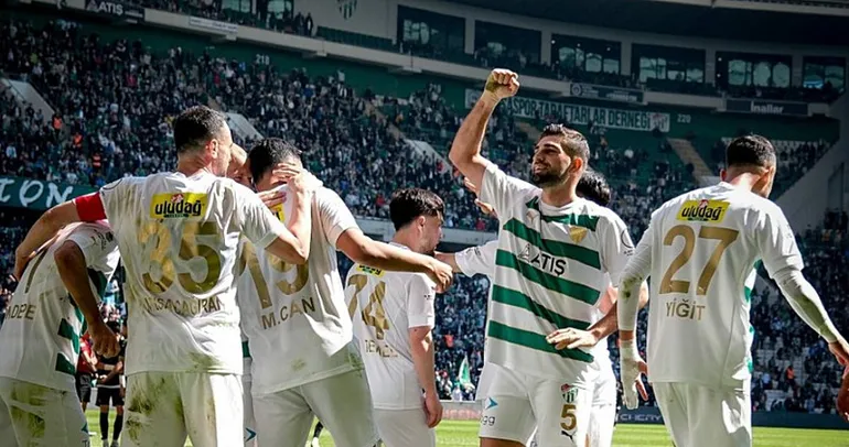 Bursaspor, Elazıp FK’yı 3 golle geçti!