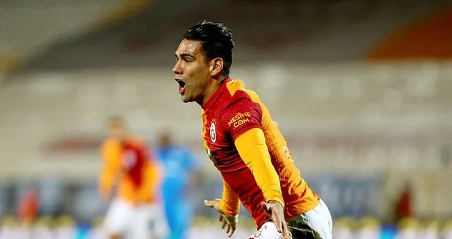 Son dakika: Galatasaray'a derbi öncesi Falcao müjdesi!