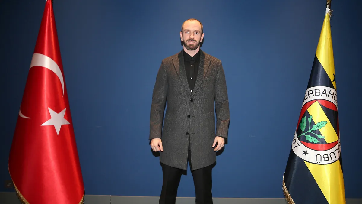 Fenerbahçe’de Ramil Guliyev göreve getirildi! Fenerbahçe’de Ramil Guliyev göreve getirildi!