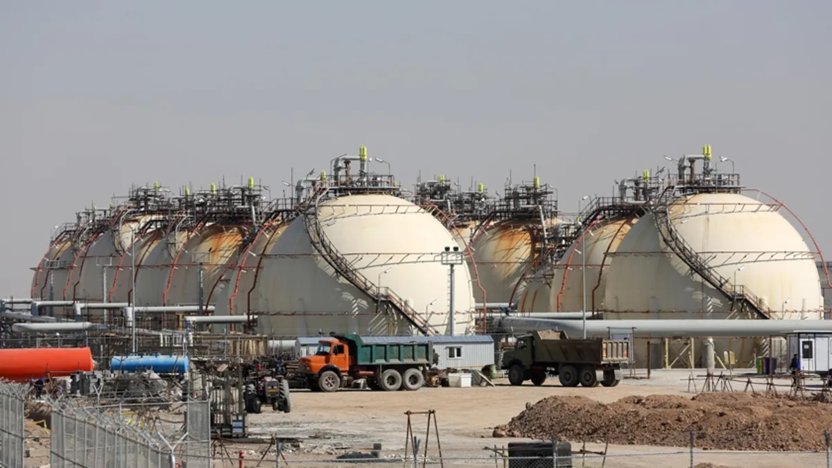 ABD İran’da kritik noktayı hedef aldı! Gaz türbini tesisi vuruldu