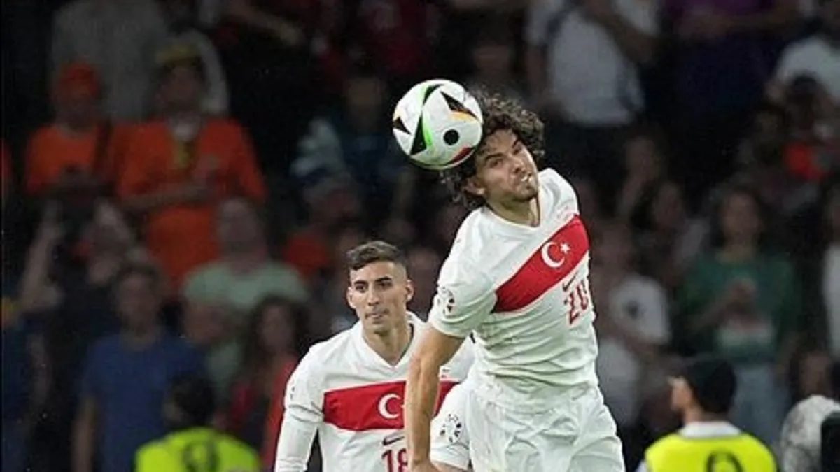 Son dakika Fenerbahçe haberi: Ferdi Kadıoğlu ve Mert Müldür altın gibi!