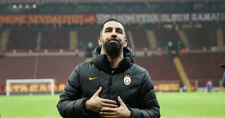Arda Turan futbolu bırakma kararı aldı!