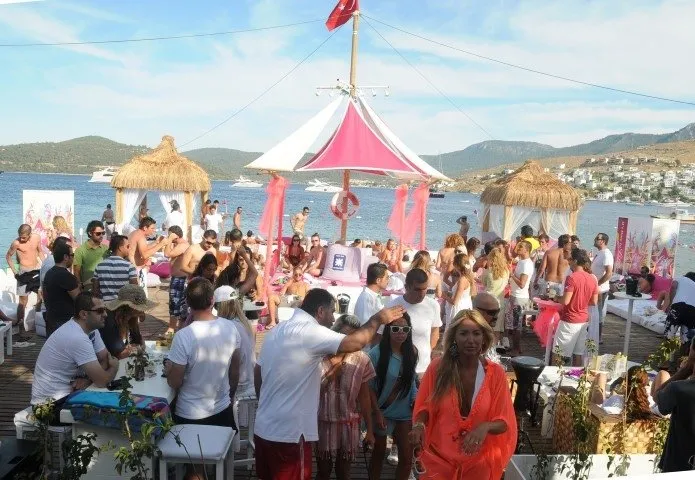 Bodrum’da havalı bir haftasonunun bedeli 12 bin TL