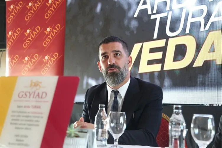 Son dakika Galatasaray haberleri: Futbola veda eden Arda Turan’dan Pep Guardiola benzetmesi! Galatasaray’daki teknik direktörlük modelini anlattı…