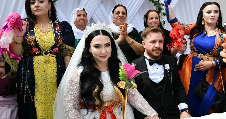 Şırnak’a Ukraynalı gelin: 2 gün 2 gece süren düğünde servet saçtılar!
