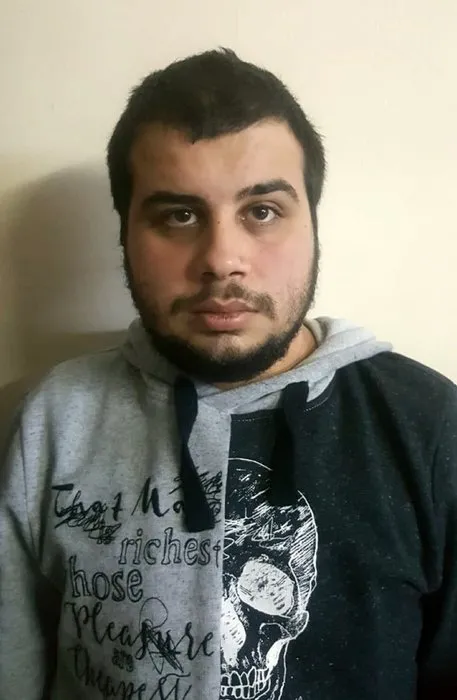 Pendik'teki mezarlıkta yakalanan katilden geriye kalan izler