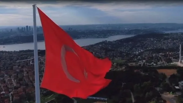 İstanbul Emniyeti’nden 100. Yıl klibi! İstanbul Polisi; cesaret, sonsuzluk ve kararlılık mesajı verdi | Video