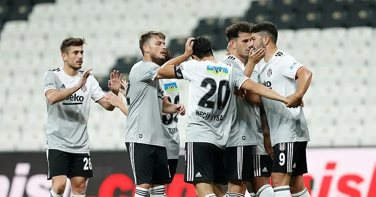 Son dakika: Beşiktaş’ın iç transferdeki tek umudu! 4 isimle yollar ayrılıyor...
