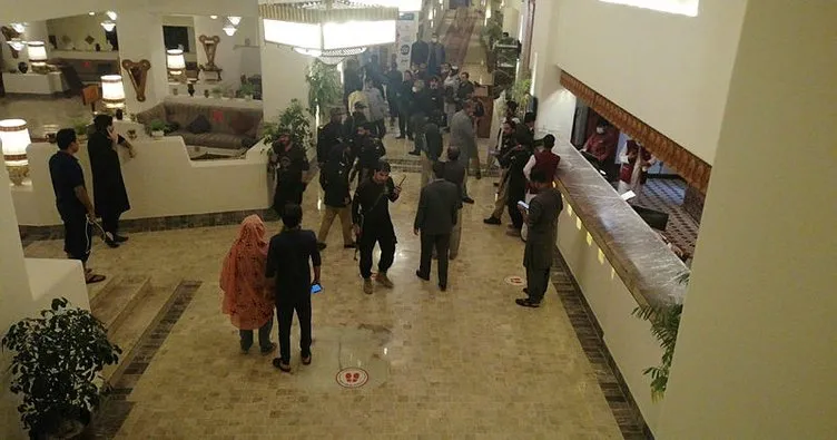 SON DAKİKA HABERİ: Pakistan’da otelin otoparkında patlama: 4 ölü, 12 yaralı