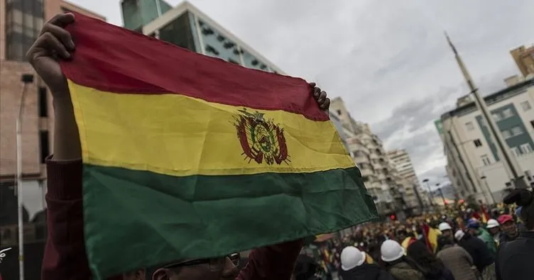 Bolivya, Küba ile diplomatik ilişkileri askıya aldı