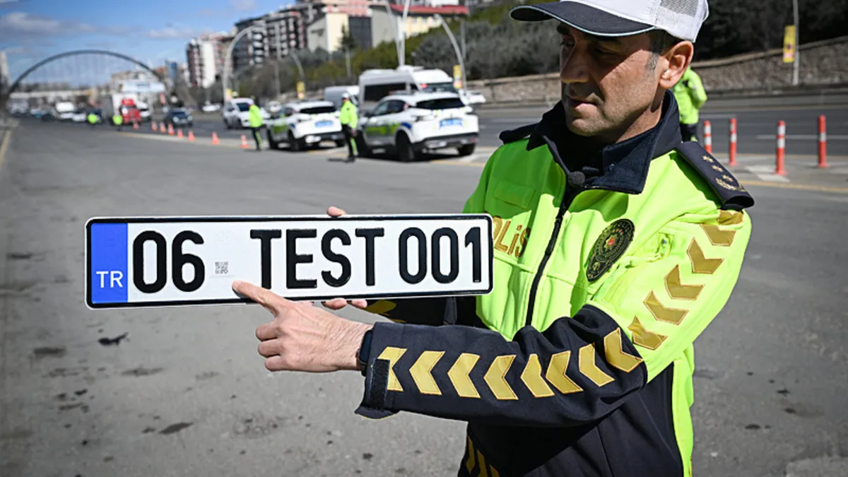 SON DAKİKA… İçişleri Bakanlığı açıkladı! APP plakalar ile ilgili yeni gelişme: Artık ceza uygulanmayacak! SON DAKİKA… İçişleri Bakanlığı açıkladı! APP plakalar ile ilgili yeni gelişme: Artık ceza uygulanmayacak!