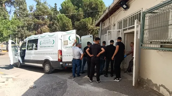 gaziantepte-aci-olay-hali-yikama-makinesi-2-can-aldi-meger-arkadasini-kurtarmaya-calisip-1789030360642.jpg
