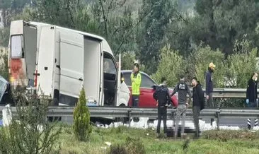 İzmir’de korkunç kaza! Otomobil lastik değiştirenlere çarptı: 1 ölü, 4 yaralı #izmir