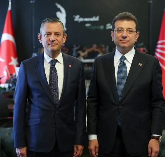 mecliste-chp-provokasyonu-osman-gokcek-ahaberde-anlatti-ozgur-ozel-silivriden-arayip-talimati-verdi-1770925506719.jpg CHP'nin Meclis provokasyonunun perde arkası! Osman Gökçek AHaber'de anlattı: Talimat Özgür Özel'den