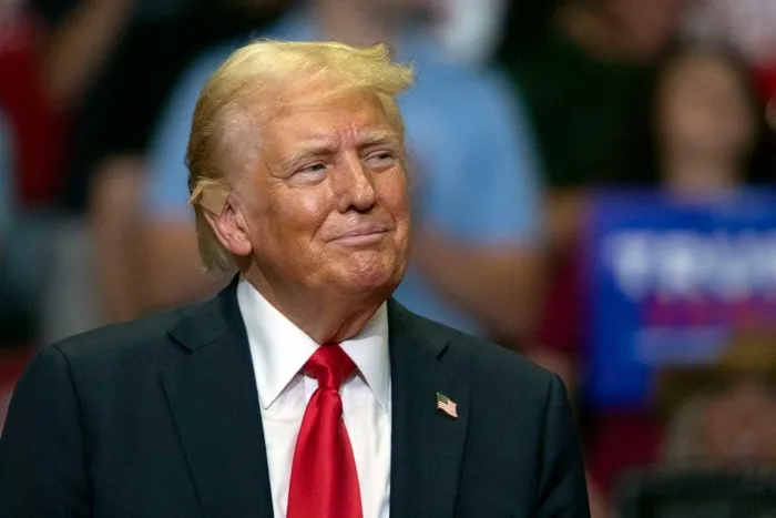 abd-baskani-donald-trumptan-sasirtan-aciklama-secimlerde-bir-kez-daha-aday-olacagim-1784956192243.jpg ABD Başkanı Donald Trump'tan şaşırtan açıklama: Seçimlerde bir kez daha aday olacağım
