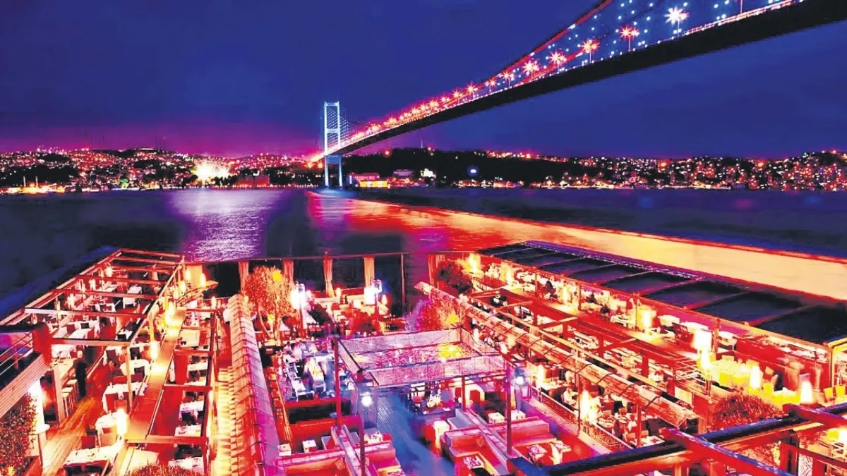 Eğlence yerini lezzete bıraktı!