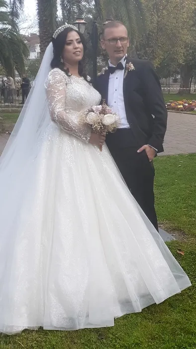 Trabzon’da akılalmaz olay: 5 ay evli kaldı 2 yıldır boşanamıyor! Altınlar gidince...