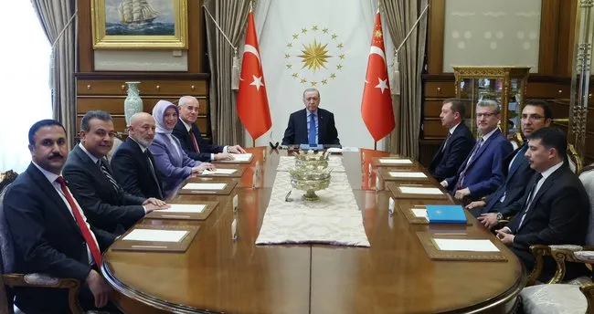 Başkan Erdoğan, Kamu Başdenetçisi Akarca’yı kabul etti