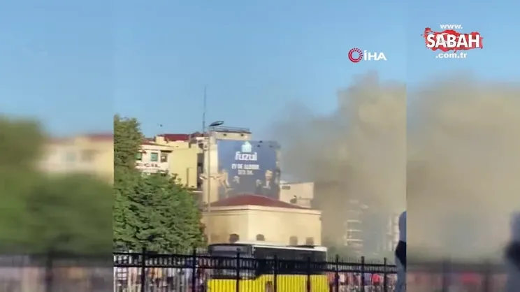 Fatih’te inşaat halindeki cami alev alev yandı | Video