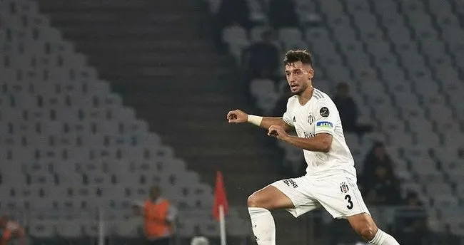 Futbola başladığım günlerde bugünlerin hayali ile yaşıyordum