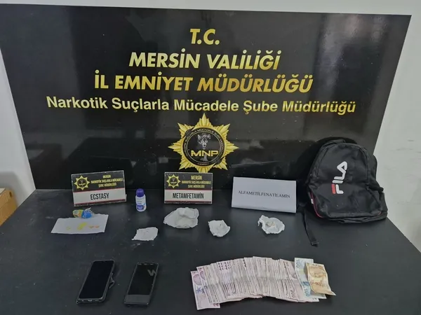 emniyet-ve-jandarmadan-uyusturucu-operasyonu-4-supheli-tutuklandi-1791554943273.jpg
