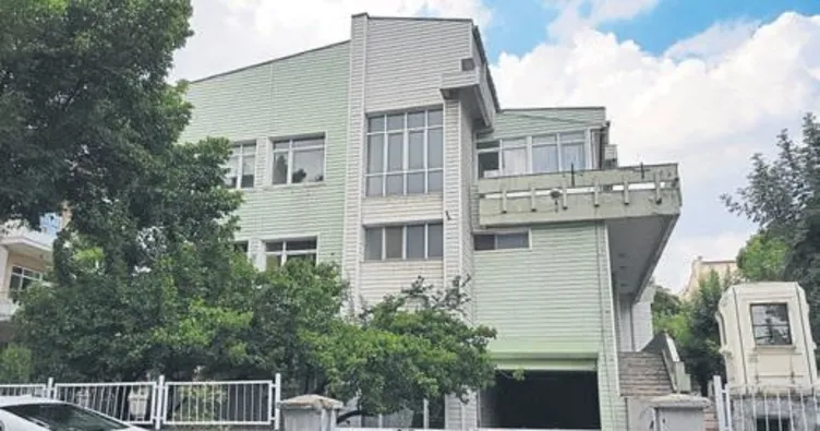 Balıkesır’de valı konağı satışa çıktı