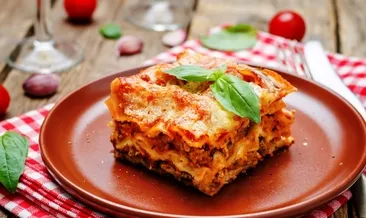 Lazanya tarifi ve malzemeleri: Evde kıymalı lazanya nasıl yapılır?