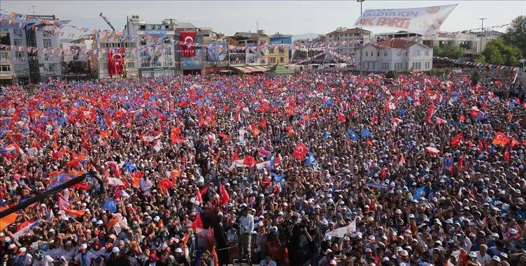 AK Parti tam kadro sahada! Kongre süreci resmen başladı: 81 ilde vatandaşın sorunları dinlenecek