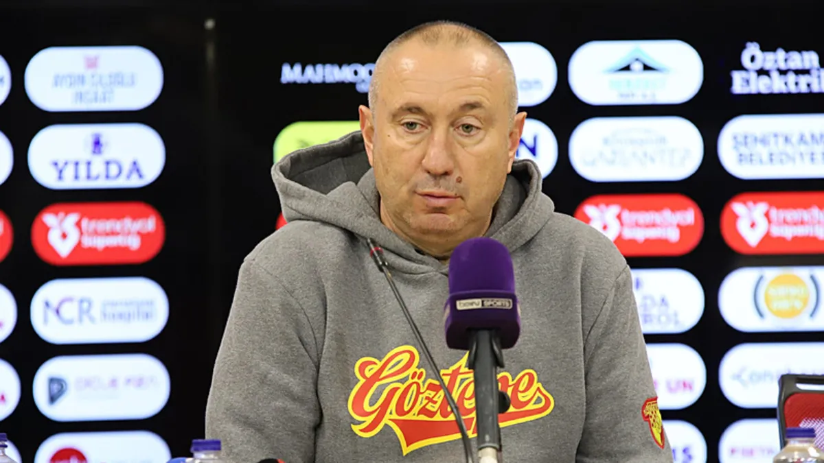 Stanimir Stoilov: “Ligin en iyi takımlarından birine karşı önemli galibiyet aldık” Stanimir Stoilov: “Ligin en iyi takımlarından birine karşı önemli galibiyet aldık”