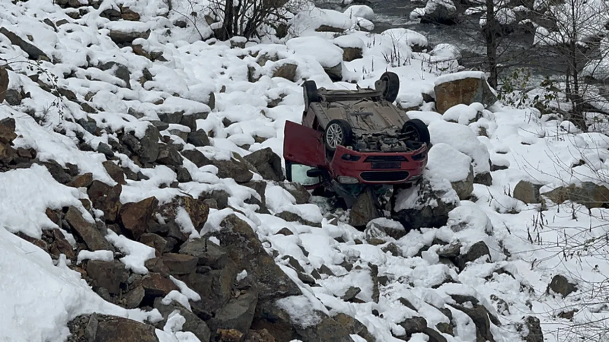 Feci kazada yürekleri yakan detay: Torununun cenazesine katılmak için gidiyordu! Feci kazada yürekleri yakan detay: Torununun cenazesine katılmak için gidiyordu!