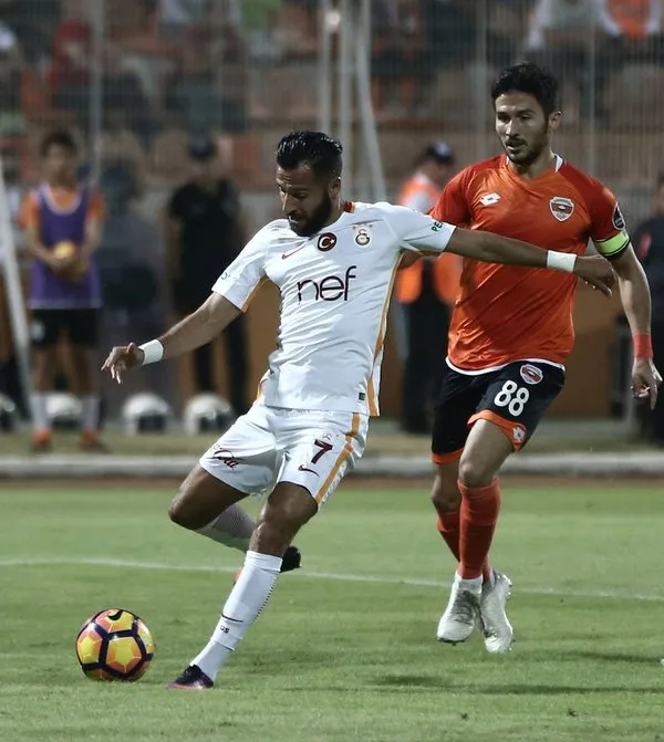 Adanaspor-Galatasaray maçından kareler