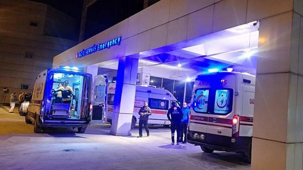 Kuşadası açıklarında göçmen faciası: 3 ölü, 30 kişi kurtarıldı Kuşadası açıklarında göçmen faciası: 3 ölü, 30 kişi kurtarıldı