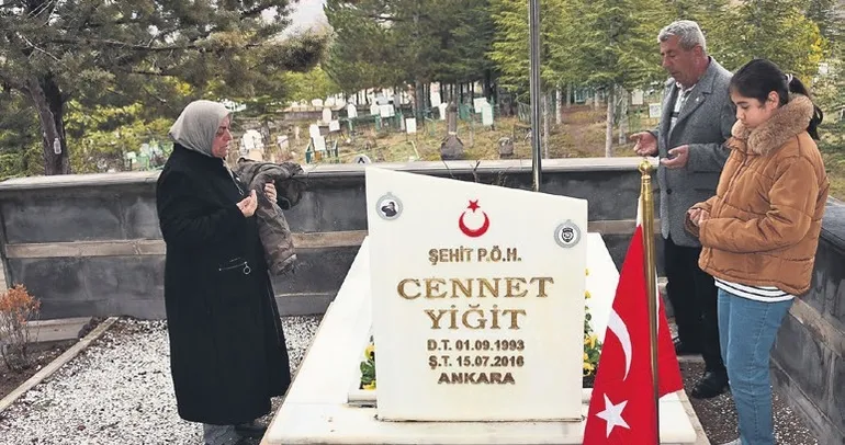 Aileler şehitlerine koştu