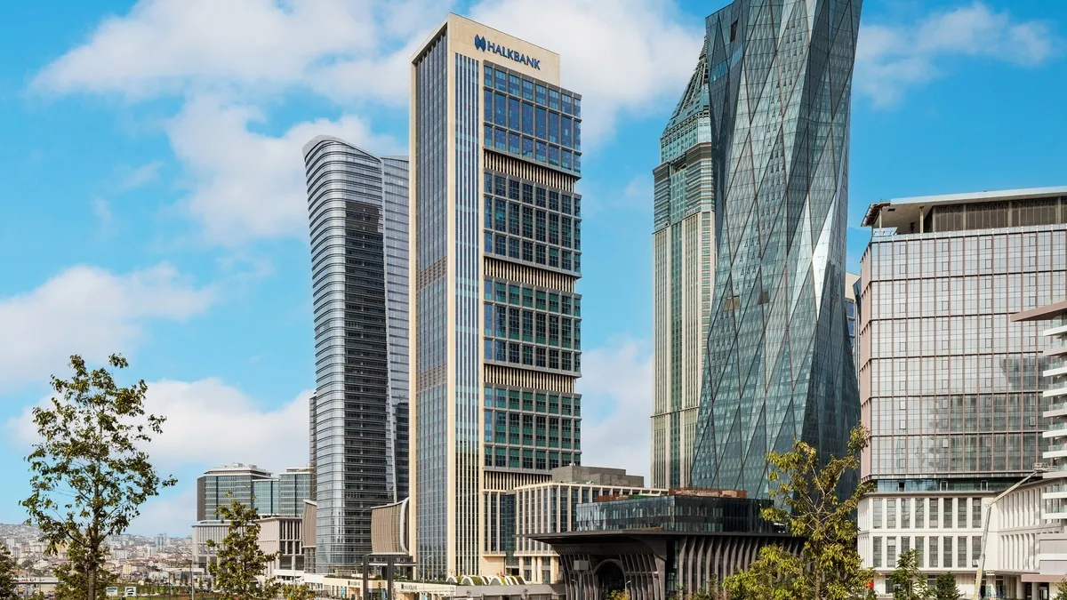 HUBrica Hızlandırma Programı’nın 3. dönem başvuruları başladı HUBrica Hızlandırma Programı’nın 3. dönem başvuruları başladı