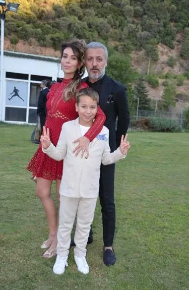 Barış Falay’ın oğlu Rüzgar babasının boyunu geçti! İşte Barış Falay’ın oğlu!