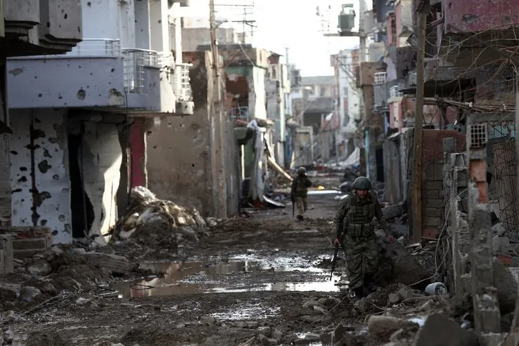 Cizre’de Şehit Jandarma Astsubay Kıdemli Çavuş Burak Demirci operasyonu sürüyor