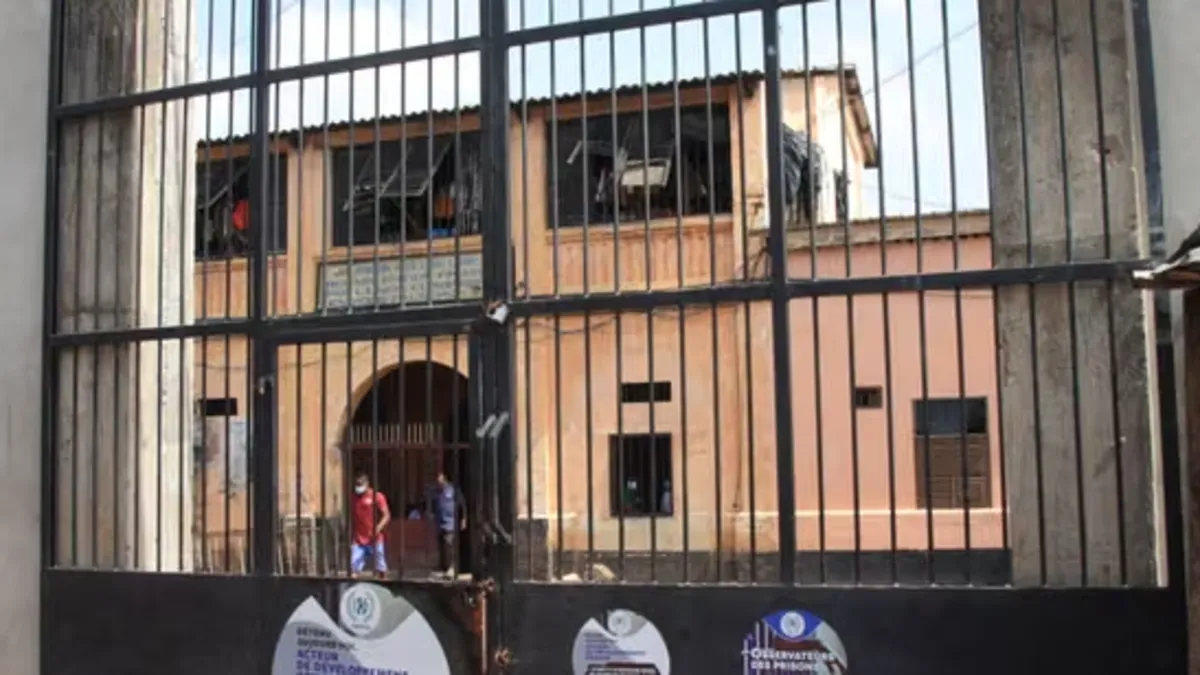 İki Fransa vatandaşı Togo'da gözaltına alındı