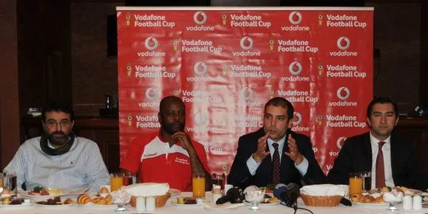 Nouma, Trabzon'da çocuklarla buluştu