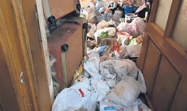 Bir daireden 10 kamyon çöp çıktı #izmir