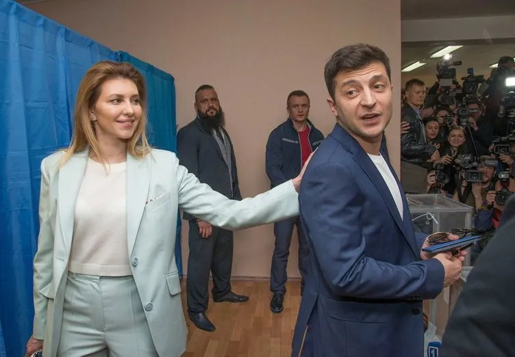 Volodimir Zelenski kimdir, kaç yaşında, eşi kim? Ukrayna Devlet Başkanı Vladimir Zelenski hayatı, kariyeri, komedi dizi ve filmleri