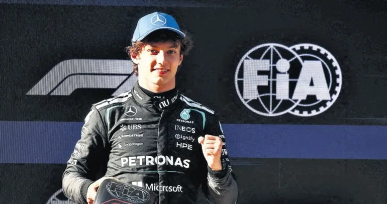 19’luk Antonelli F1 tarihine geçti