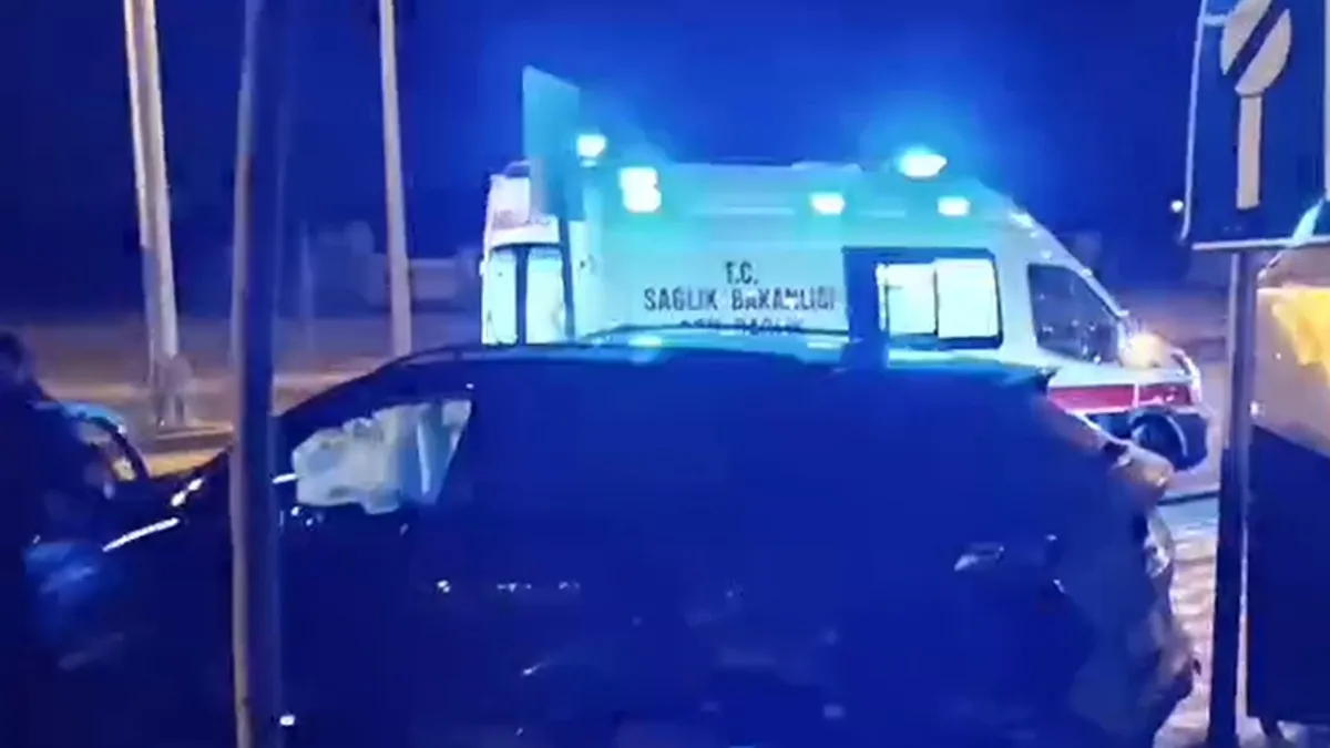 Batman’da iki otomobil kafa kafaya çarpıştı: 1 yaralı