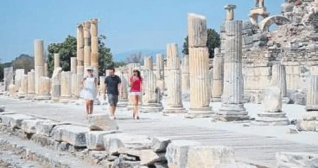Efes Antik Kenti’nde durgunluk hakim