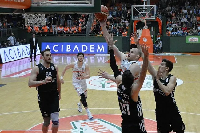 beÅiktaÅ banvit playoff 26 mayıs ile ilgili görsel sonucu
