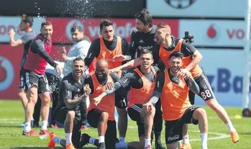 Beşiktaş Ricardo Quaresma’sız olmuyor