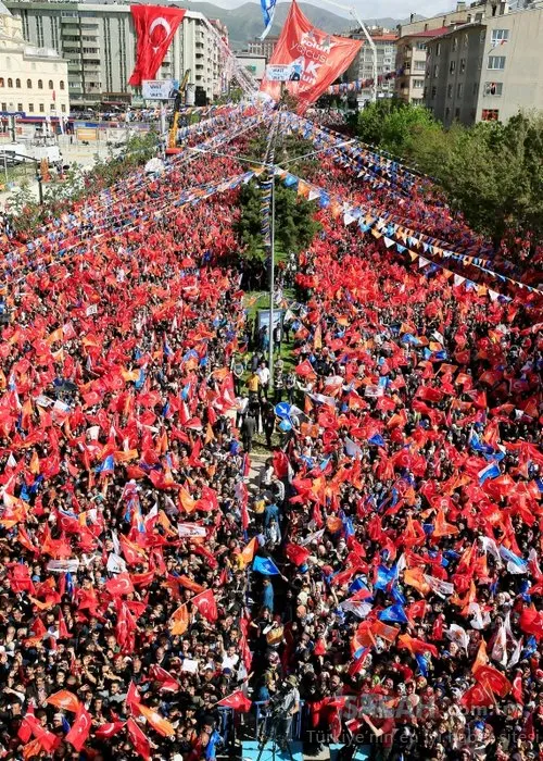 Cumhurbaşkanı Erdoğan, Erzurum'da böyle karşılandı